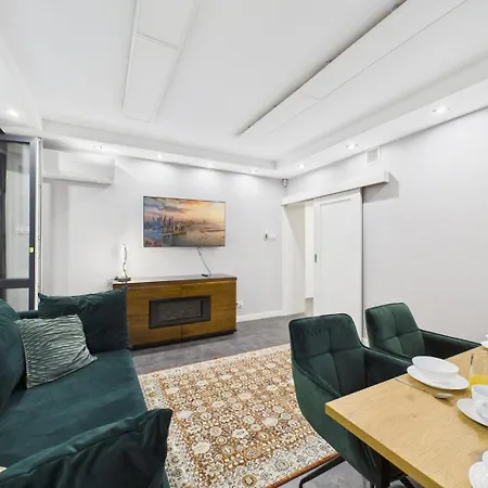 Apartamentysnu, Kasztelanska I Διαμέρισμα